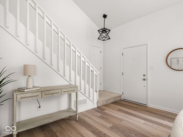 326 E Saint Clair Street, Indianapolis, IN 46202