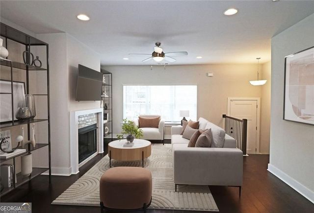 2163 Wiggins Walk, Atlanta, GA 30316