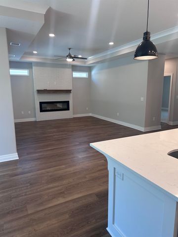 620 E Park Place, Andover, KS 67002