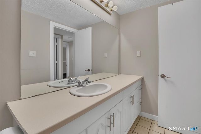 85 Brookwood Drive A, Rocky Hill, CT 06067