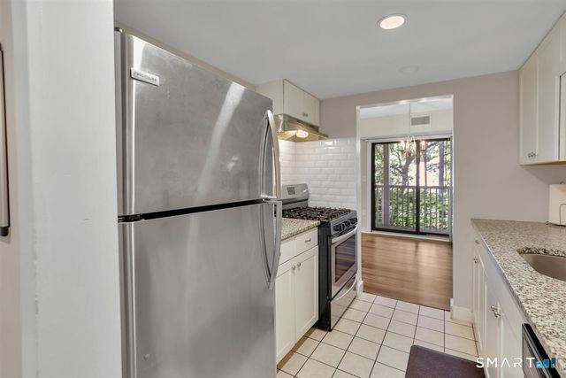 85 Brookwood Drive A, Rocky Hill, CT 06067