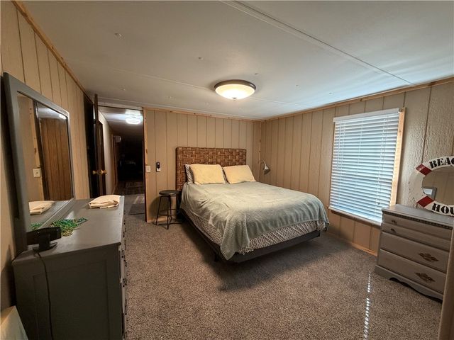 1112 Moorehaven Circle NE, Townsend, GA 31331