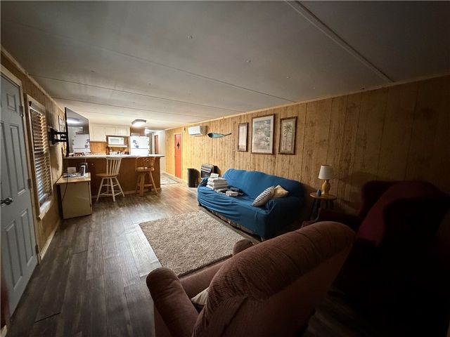 1112 Moorehaven Circle NE, Townsend, GA 31331