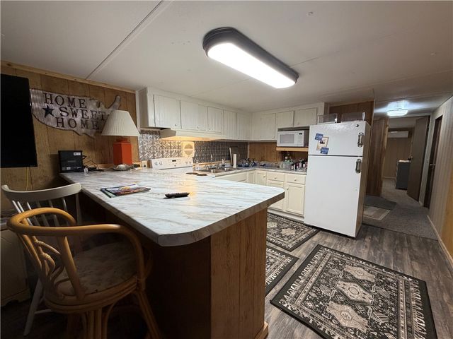 1112 Moorehaven Circle NE, Townsend, GA 31331