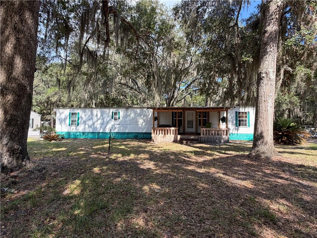 1112 Moorehaven Circle NE, Townsend, GA 31331