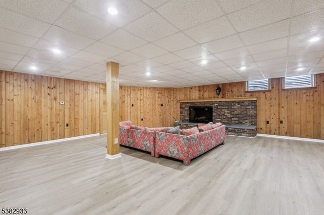 60 Perryville Rd, Union Twp., NJ 08867