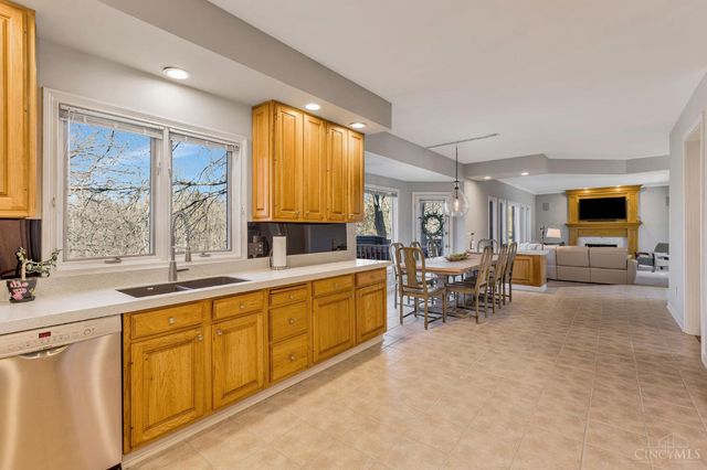 2417 Quail Run Farm Lane, Green Twp, OH 45233