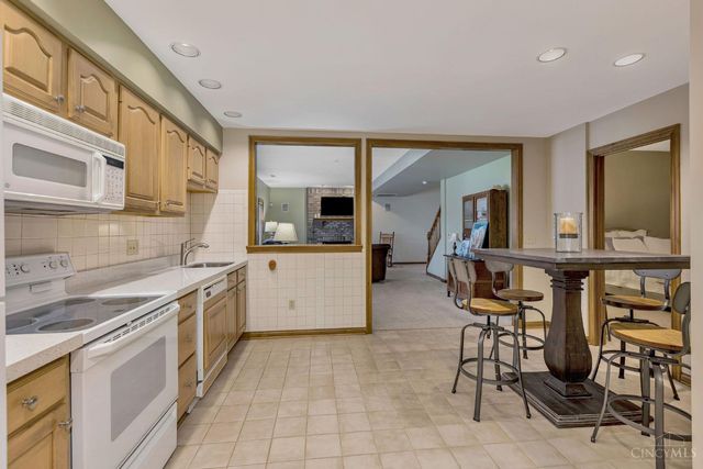 2417 Quail Run Farm Lane, Green Twp, OH 45233