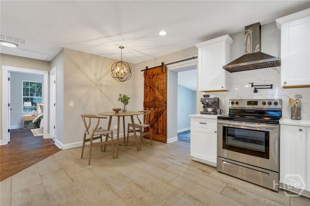 401 E 64th Street, Savannah, GA 31405