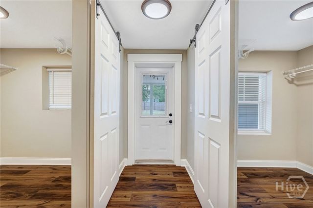 401 E 64th Street, Savannah, GA 31405