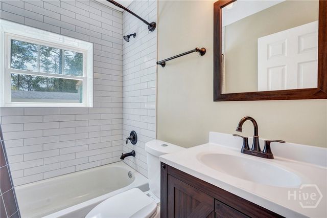 401 E 64th Street, Savannah, GA 31405