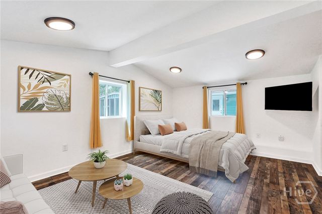 401 E 64th Street, Savannah, GA 31405