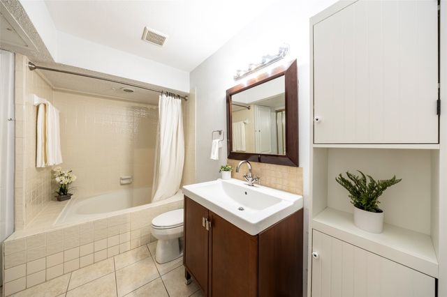 4242 N Capistrano Drive 106, Dallas, TX 75287