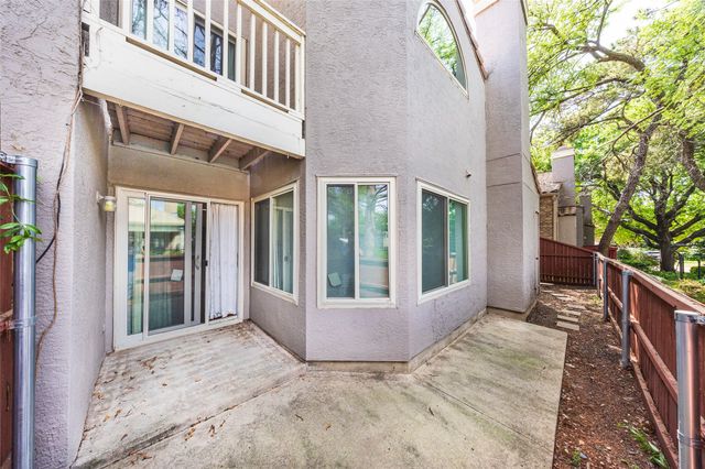 4242 N Capistrano Drive 106, Dallas, TX 75287