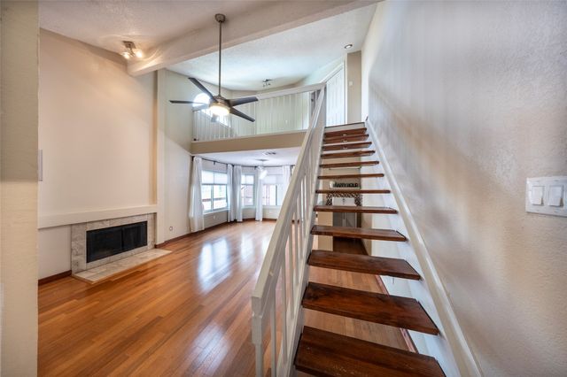 4242 N Capistrano Drive 106, Dallas, TX 75287