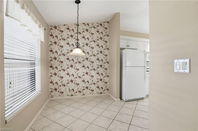 1032 Manor Lake DR # D204, Naples, FL 34110