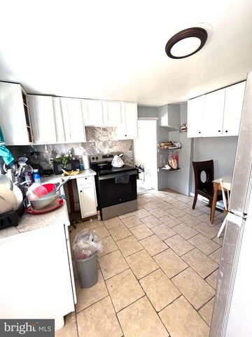 1036 COTTON ST, Reading, PA 19602