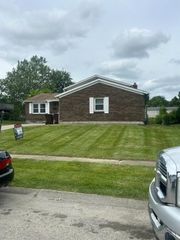 11255 Logenberry Circle, Forest Park, OH 45240