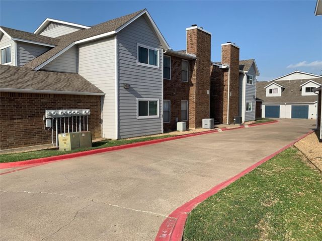 141 Valley View Drive 2BED2BATH, Lewisville, TX 75067