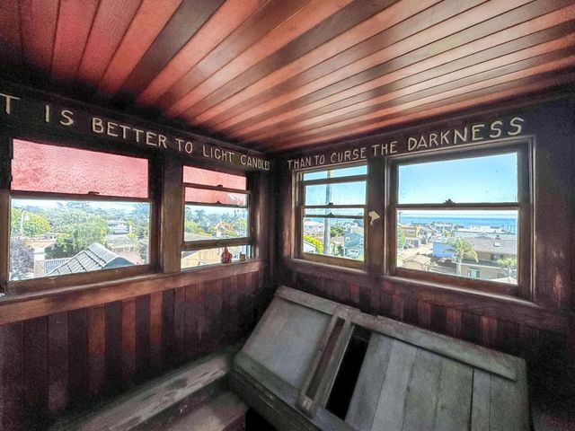 21130 E Cliff Drive, Santa Cruz, CA 95062