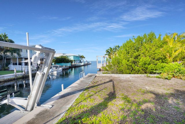 22948 Drake Lane, Cudjoe Key, FL 33042