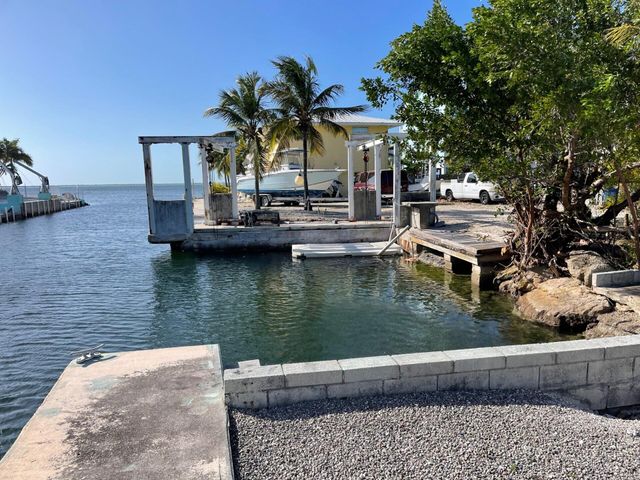 22948 Drake Lane, Cudjoe Key, FL 33042