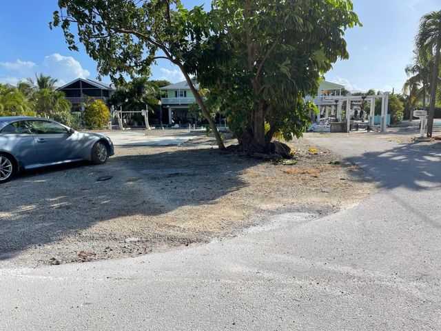 22948 Drake Lane, Cudjoe Key, FL 33042