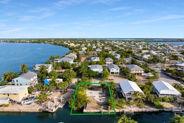 22948 Drake Lane, Cudjoe Key, FL 33042