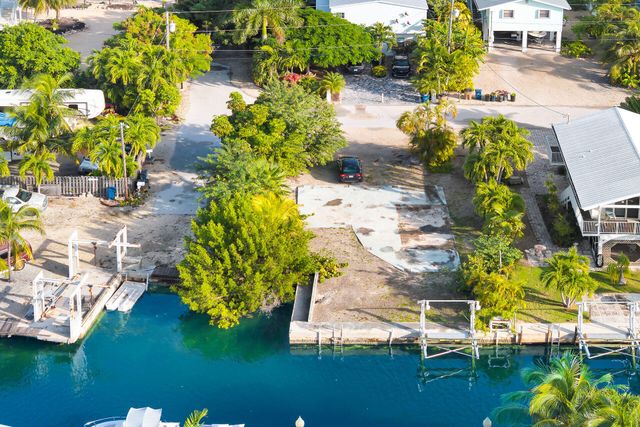 22948 Drake Lane, Cudjoe Key, FL 33042