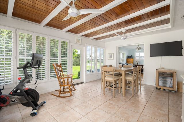 715 Conn Way, Vero Beach, FL 32963