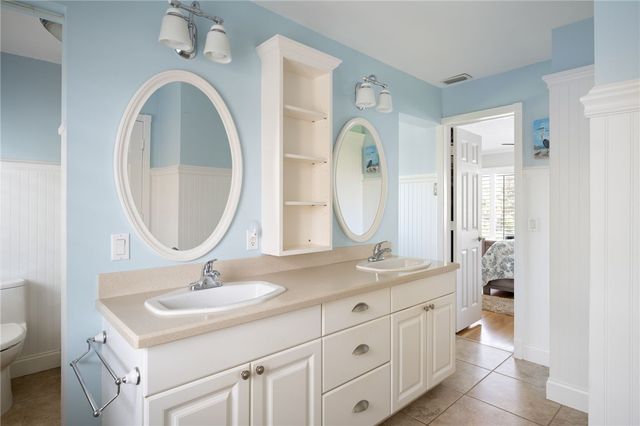 715 Conn Way, Vero Beach, FL 32963