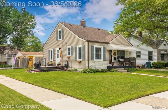 2380 Chestnut Street, Ferndale, MI 48220