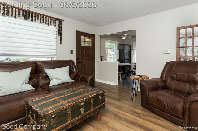 2380 Chestnut Street, Ferndale, MI 48220