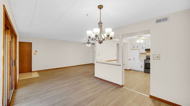 16724 Paxton Avenue 2N, Tinley Park, IL 60477