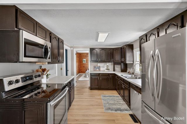 3880 Bell Lake Drive, Ada, MI 49301