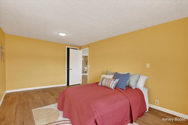 3880 Bell Lake Drive, Ada, MI 49301