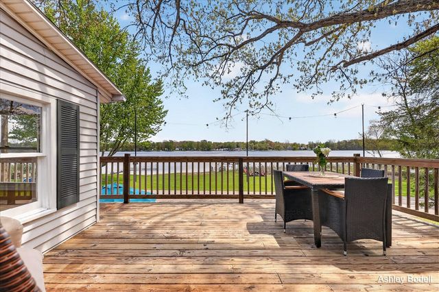 3880 Bell Lake Drive, Ada, MI 49301