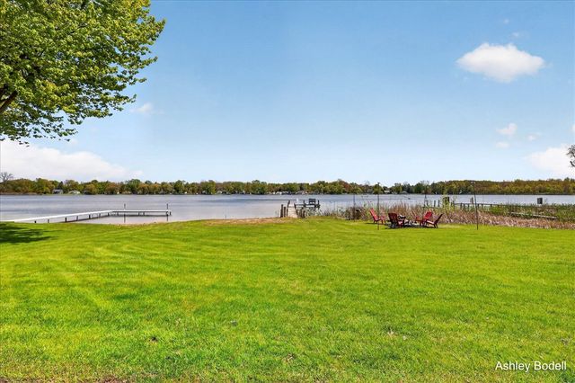 3880 Bell Lake Drive, Ada, MI 49301