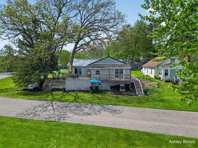 3880 Bell Lake Drive, Ada, MI 49301