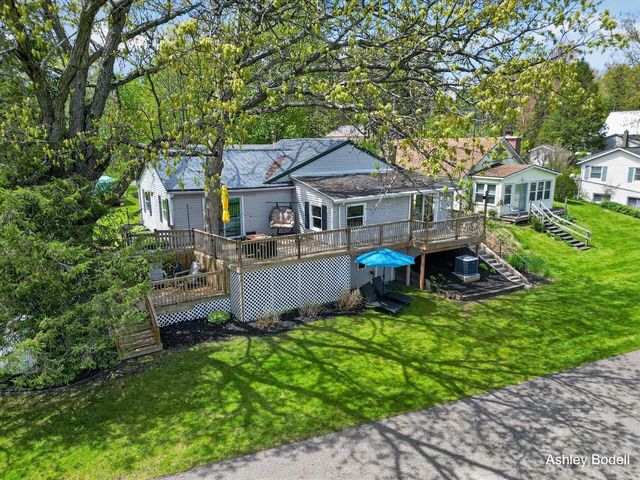 3880 Bell Lake Drive, Ada, MI 49301