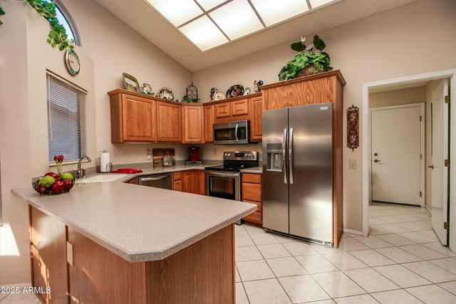 13723 W GREENVIEW Drive, Sun City West, AZ 85375