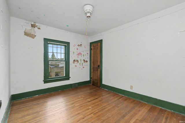 437 Park Avenue, Mishawaka, IN 46545