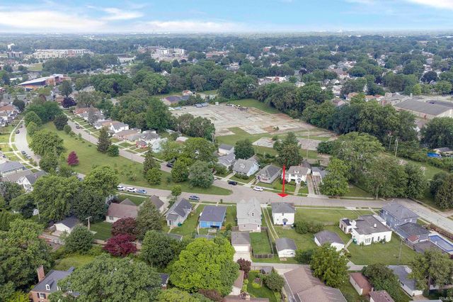 437 Park Avenue, Mishawaka, IN 46545
