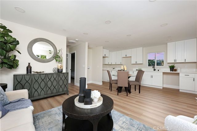 5571 Central Avenue, Riverside, CA 92504