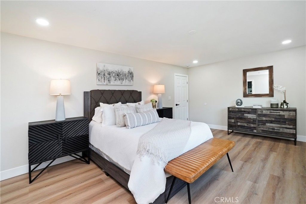 Image 8 of property listing at 5571 Central Avenue, Riverside, CA 92504