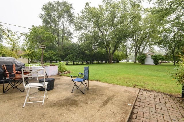 W276N1606 Spring Creek DRIVE, Pewaukee, WI 53072