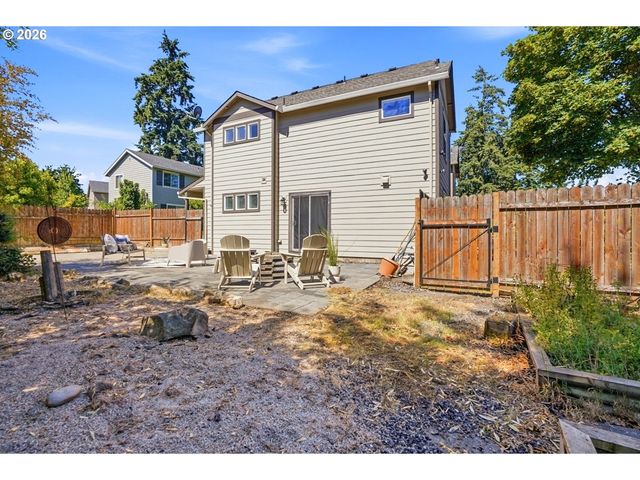 9442 N MACRUM Ave, Portland, OR 97203