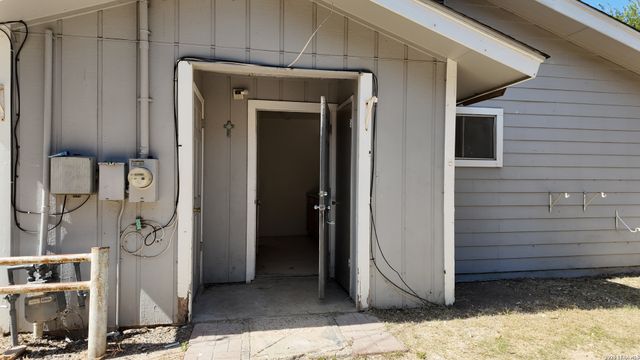 2306 VALENCIA, San Antonio, TX 78237