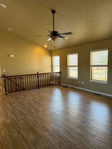 6803 County Road 8840, West Plains, MO 65775