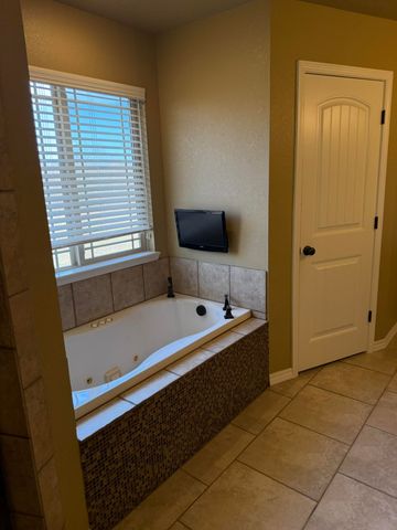 6803 County Road 8840, West Plains, MO 65775